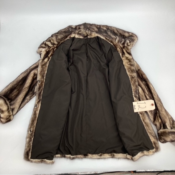 NEW! Beautifully Canadian Bleached Mink Jacket - Size 10 - Picture 4 of 12